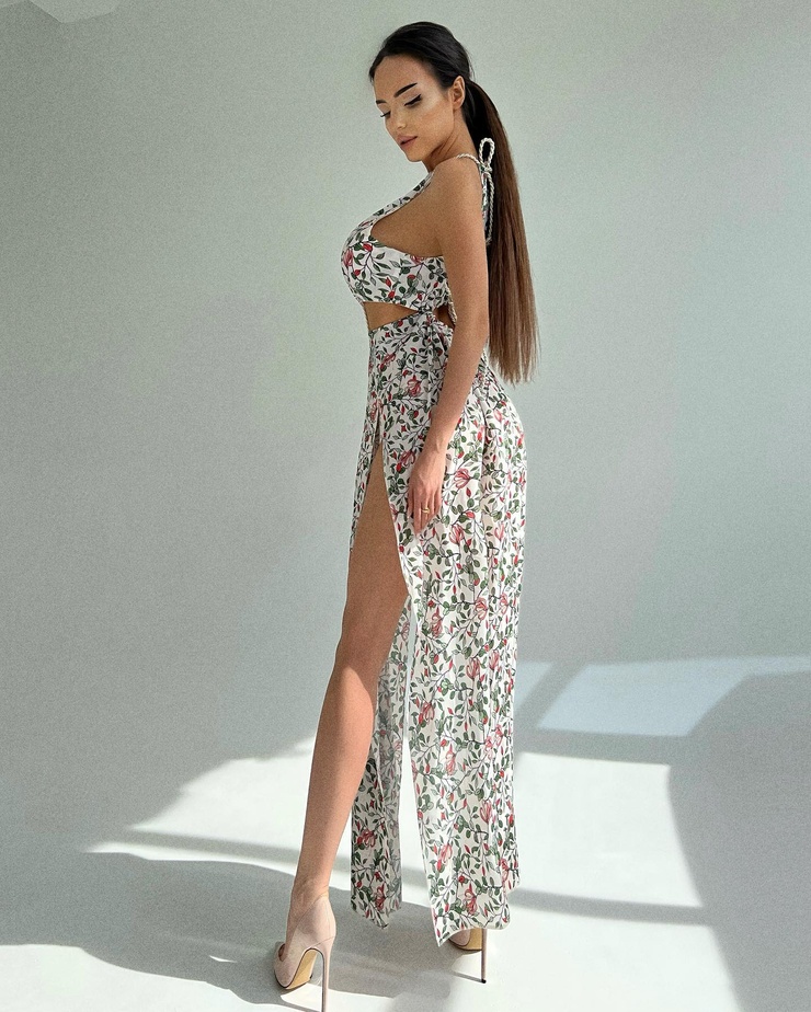 Anastasia Taylakova Anastasia Taylakova