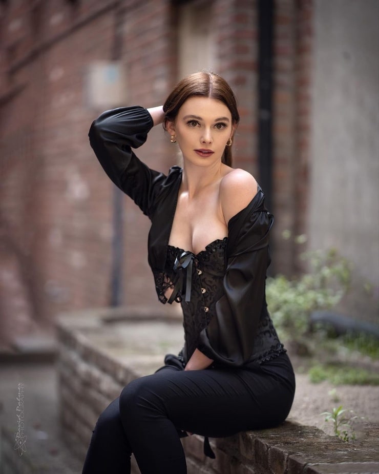 Becca Novak Becca Novak