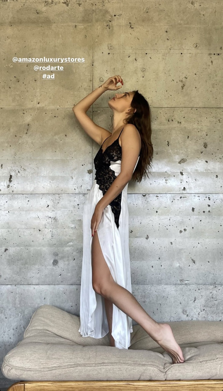 Phoebe Tonkin