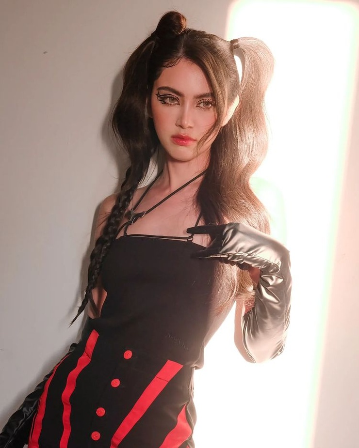 Davika Hoorne