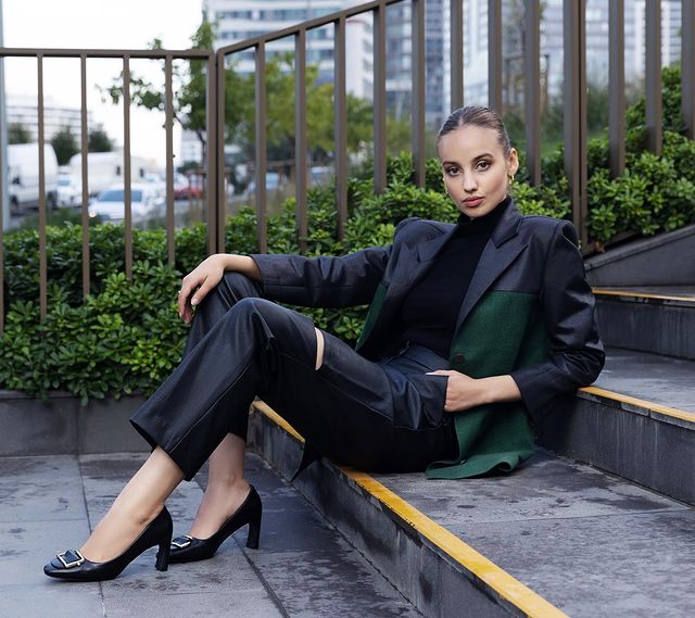 Katja Eskov Katja Eskov
