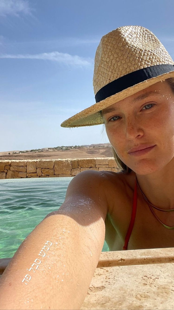 Bar Refaeli
