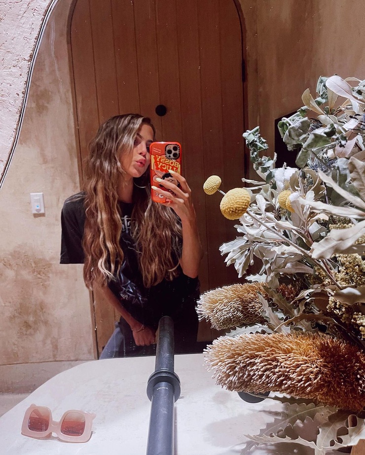 Anne Winters