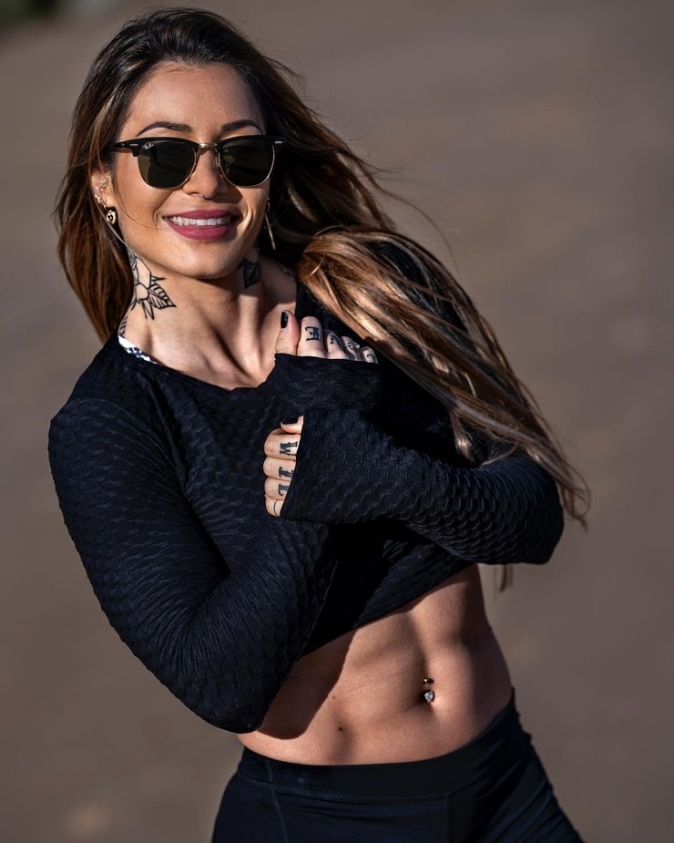 Celia Gabbiani в купальнике