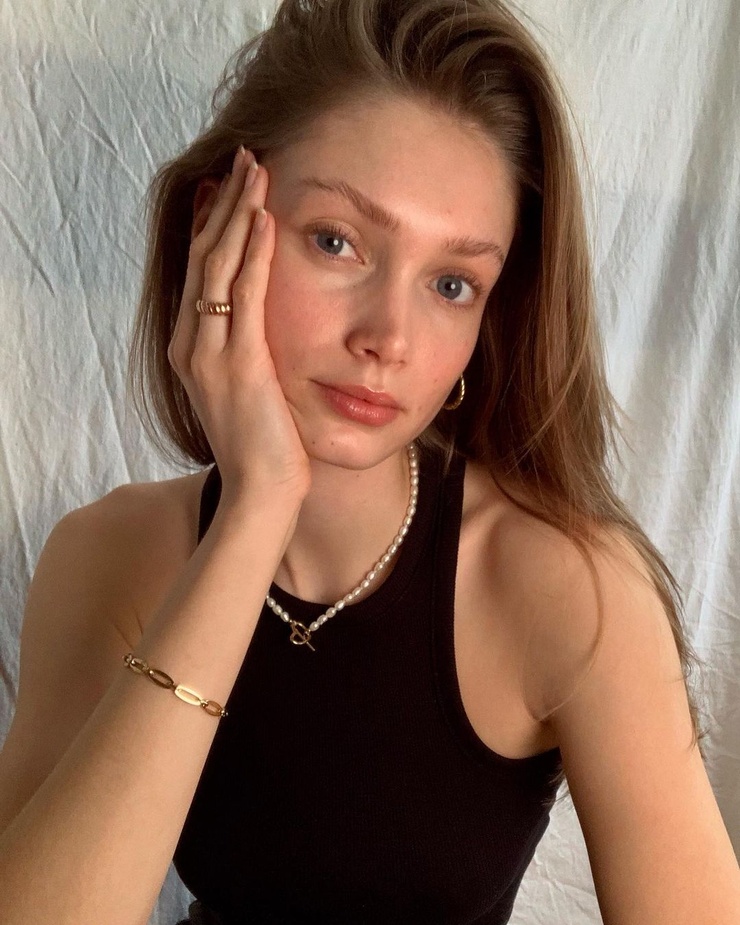 Karoline Seul Karoline Seul