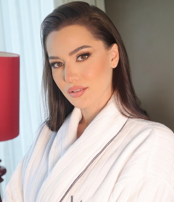 Fahriye Evcen