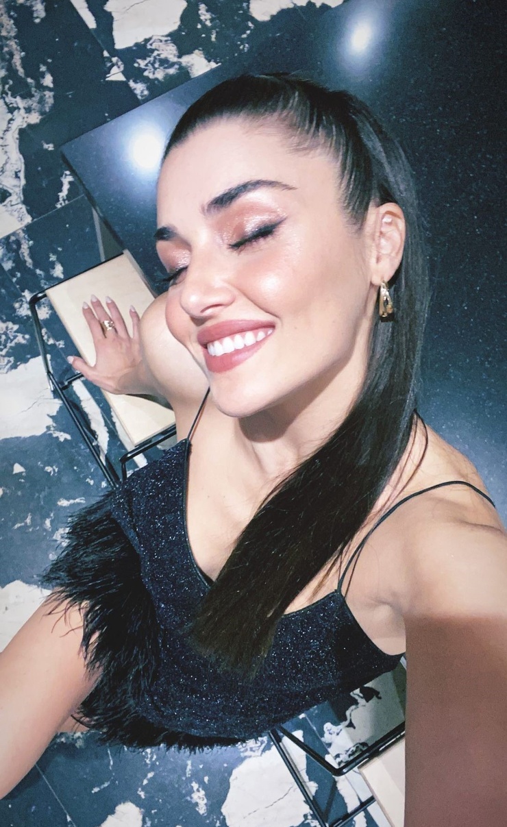 Hande Erçel Hande Erçel