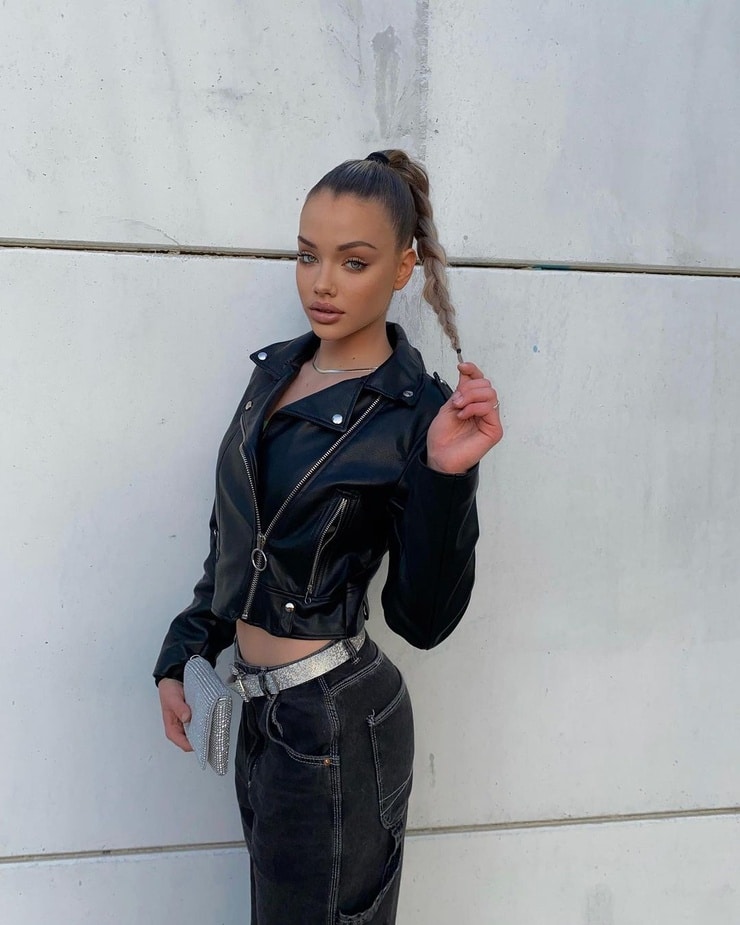Laura Niemas