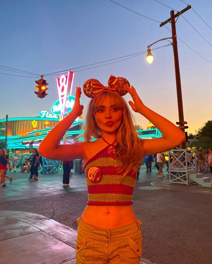 Sabrina Carpenter Sabrina Carpenter