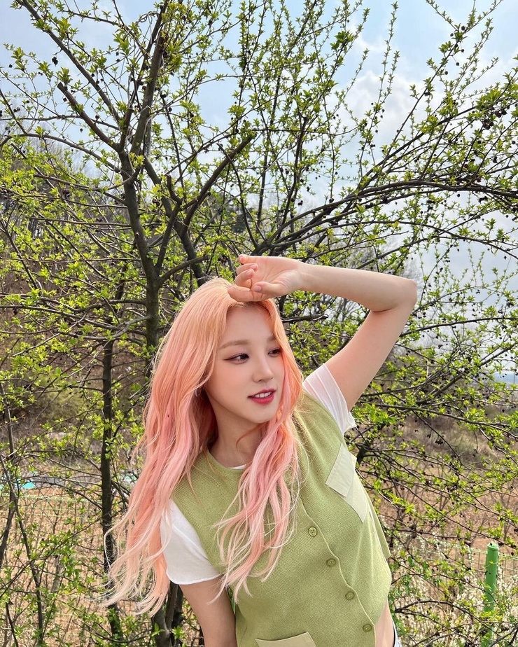Yuqi