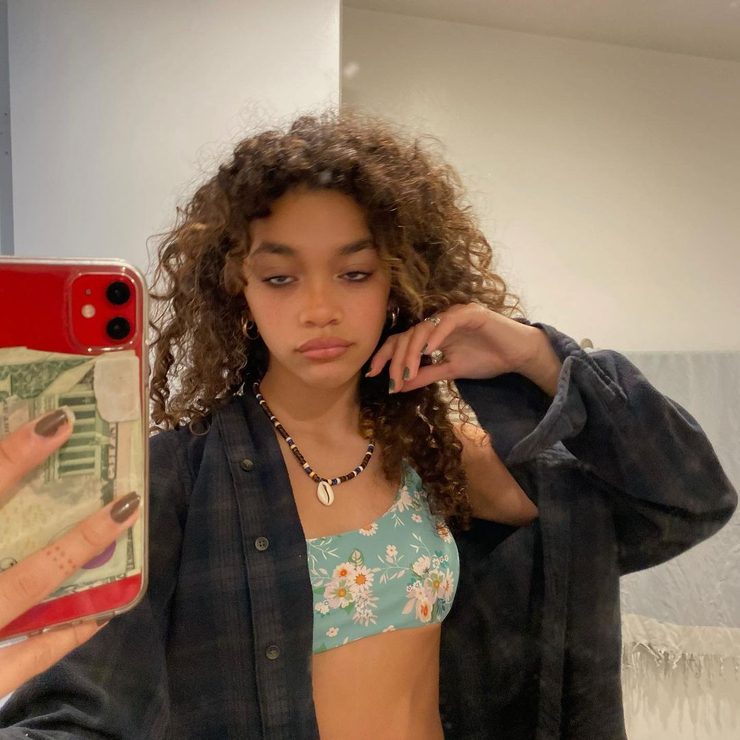 Amara Rose