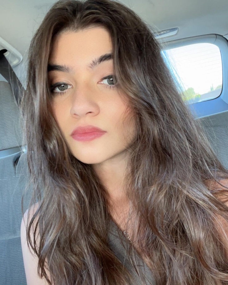 Samantha Gangal Samantha Gangal