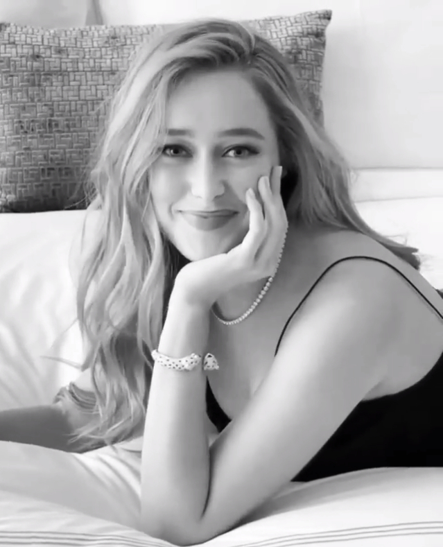 Alycia Debnam Carey Alycia Debnam Carey