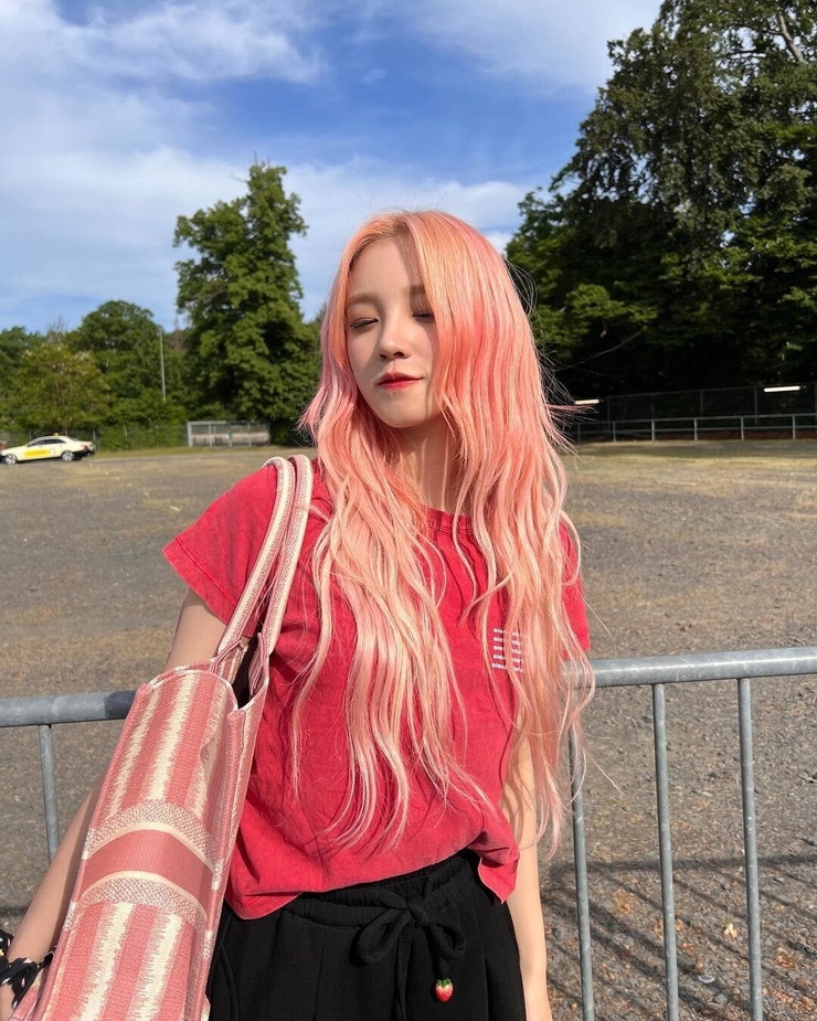Yuqi