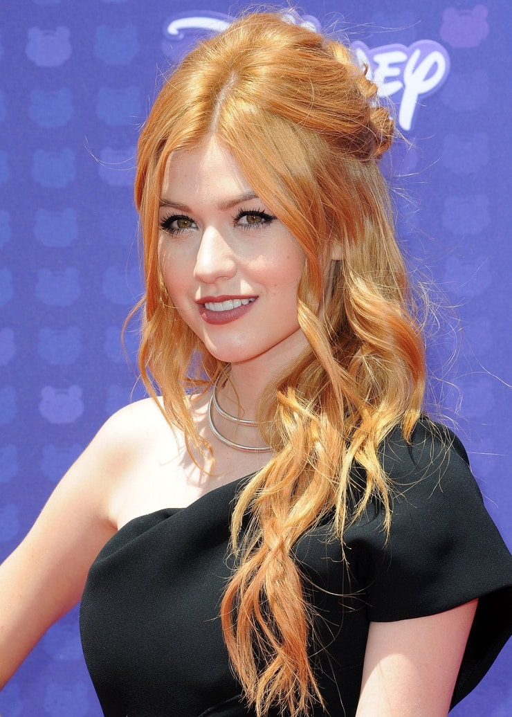 Picture of Katherine McNamara