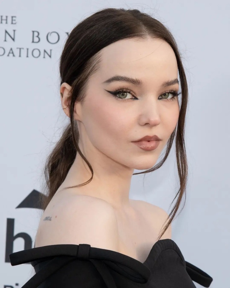 Dove Cameron