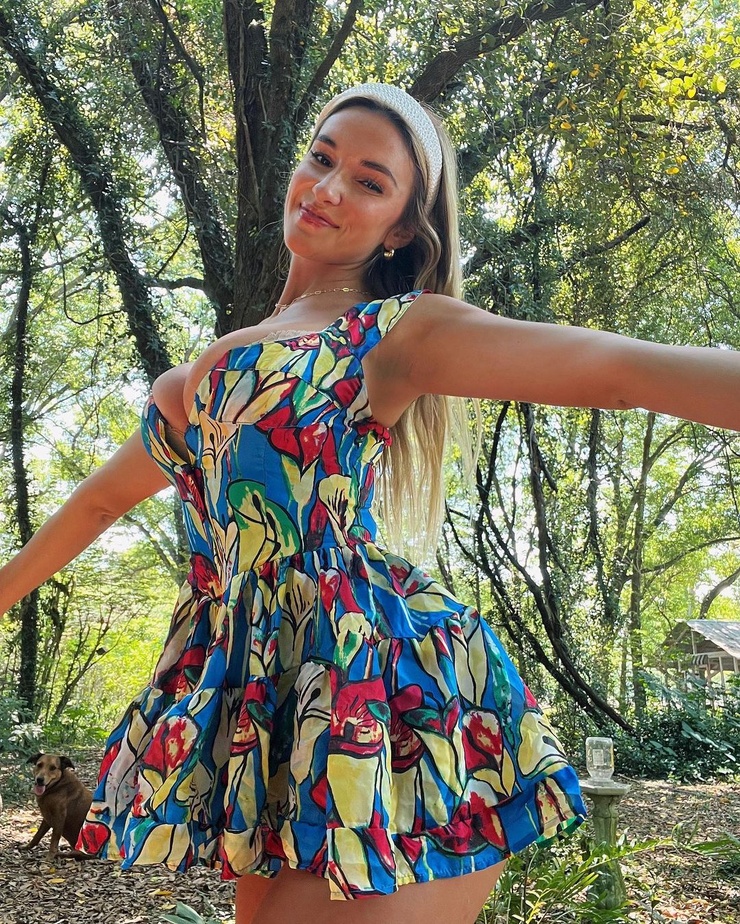 Kayla Simmons