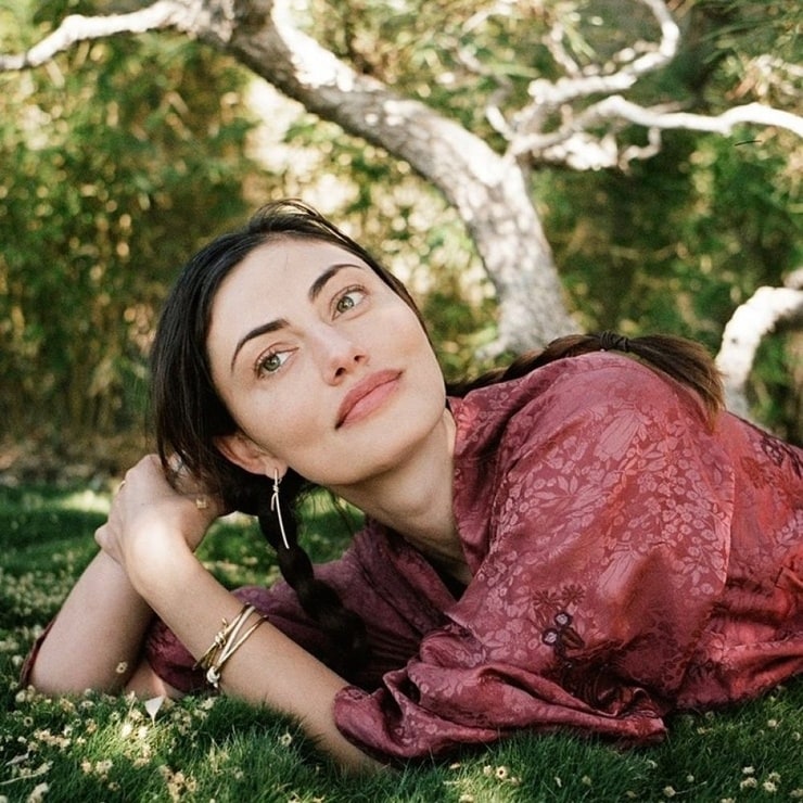 Phoebe Tonkin