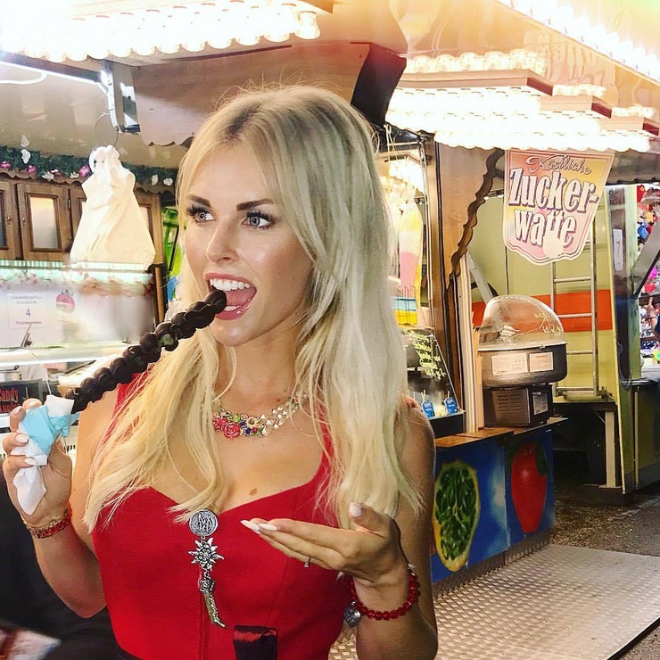 Denise Cotte.