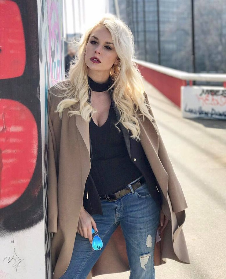 Denise Cotte.