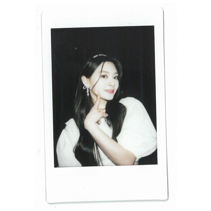 Seeun (STAYC)