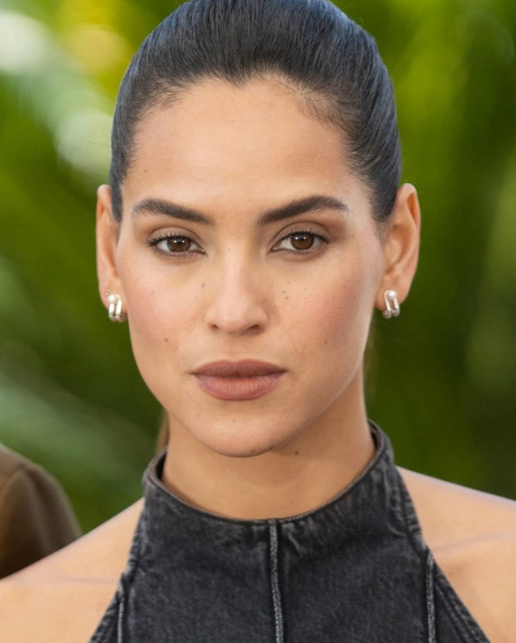 Adria Arjona Adria Arjona