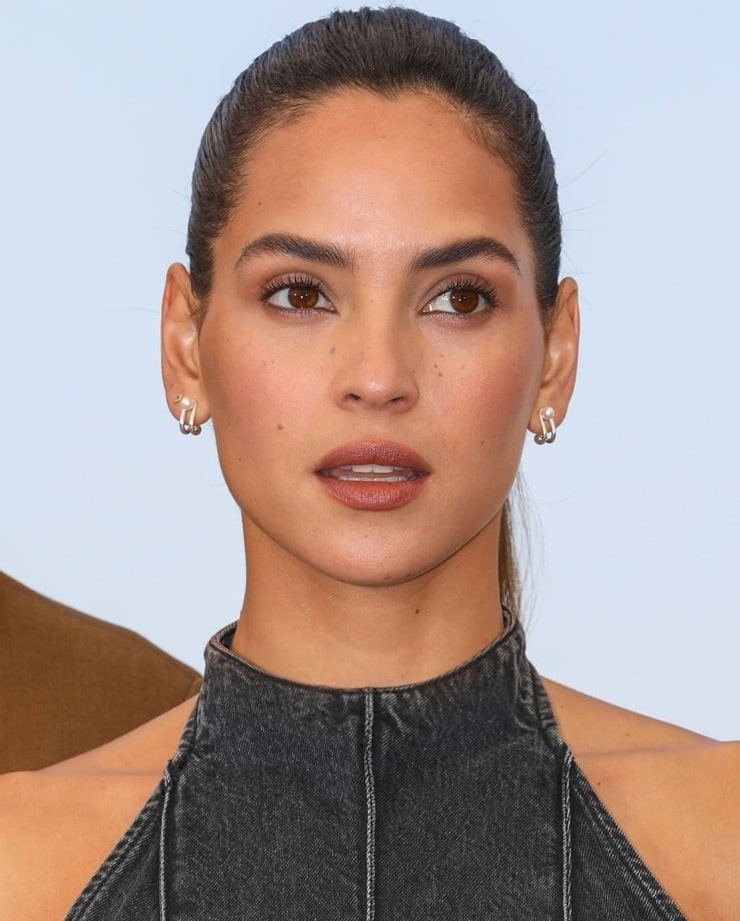 Adria Arjona