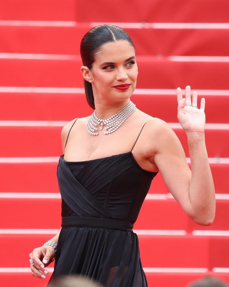 Sara Sampaio Sara Sampaio