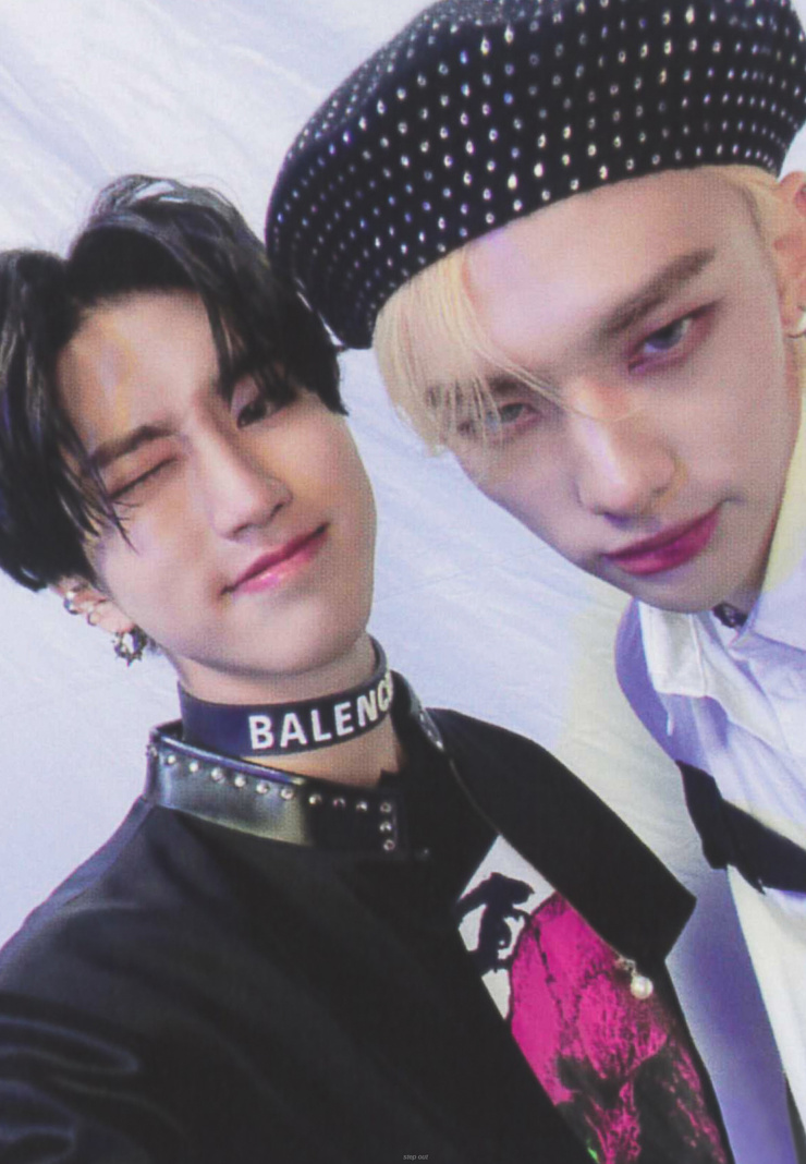 Stray Kids
