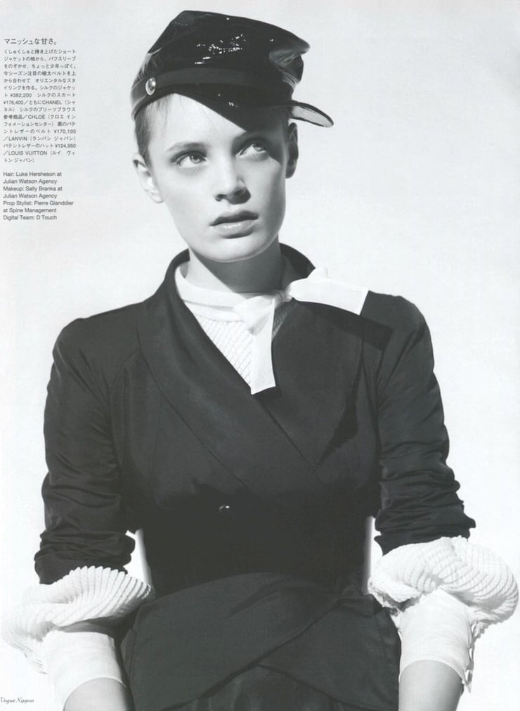 Model Leah De Wavrin