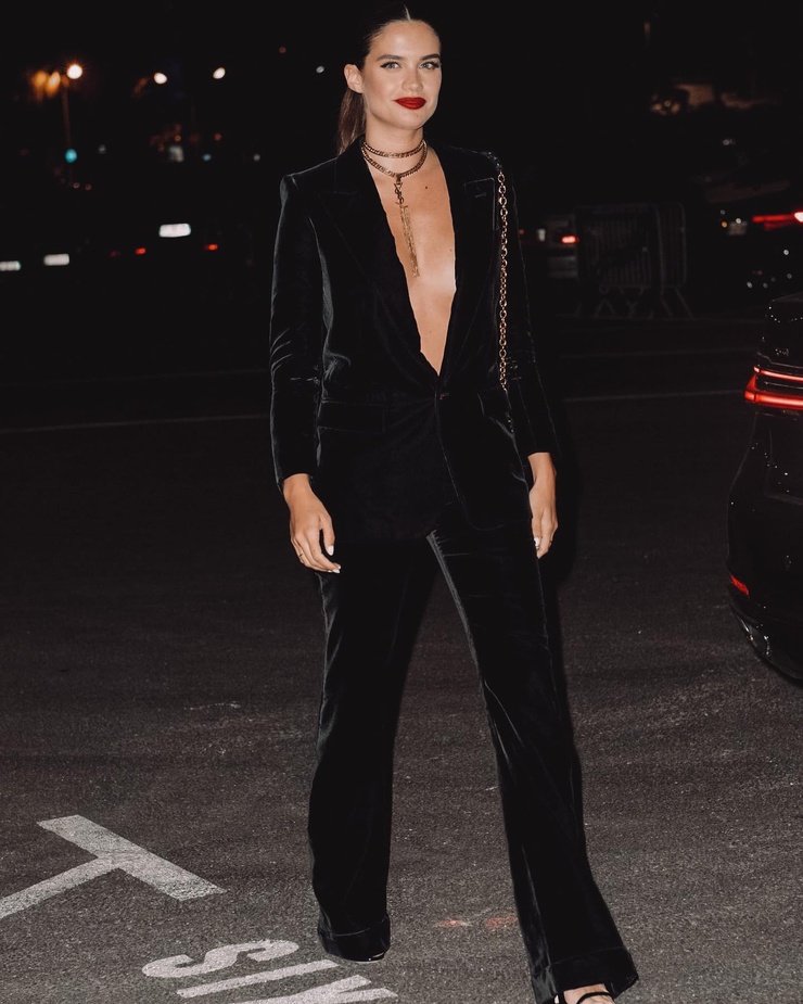 Sara Sampaio Sara Sampaio