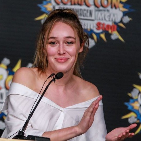 Picture of Alycia Debnam Carey