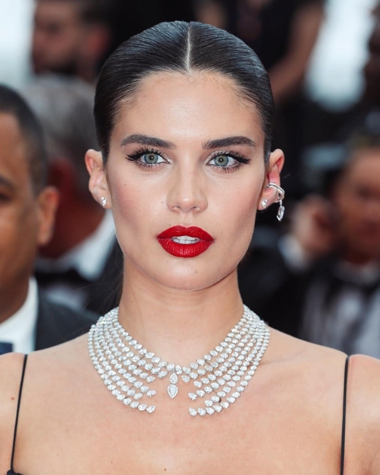 Sara Sampaio Sara Sampaio