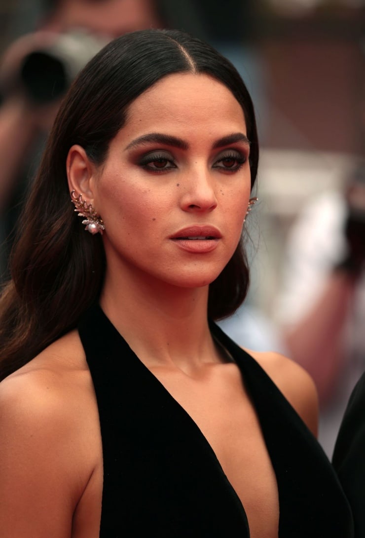 Adria Arjona Image