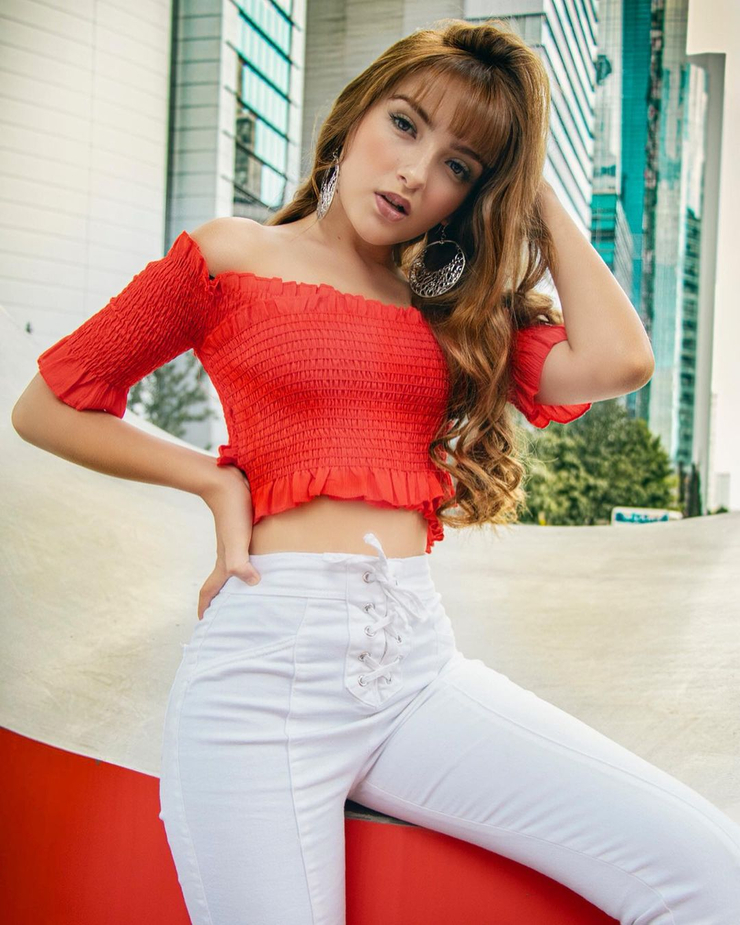 Elaine Haro