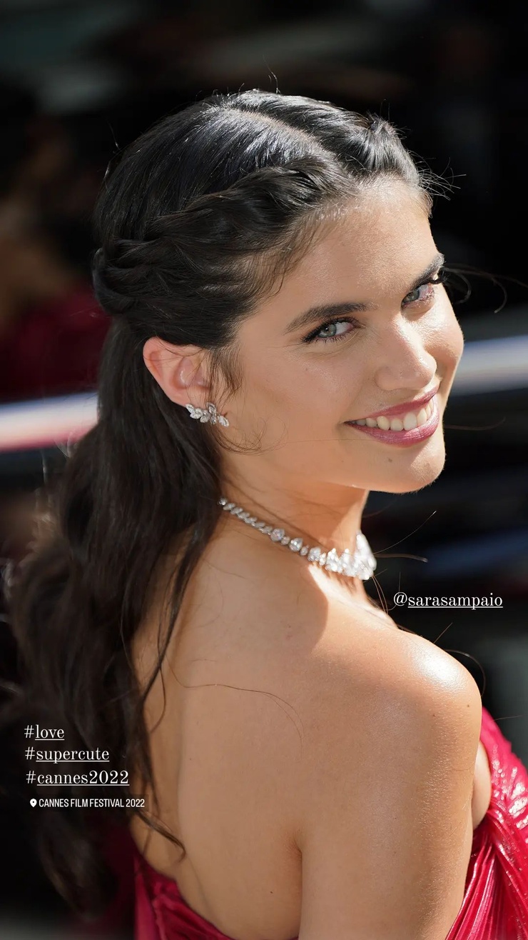 Sara Sampaio Sara Sampaio