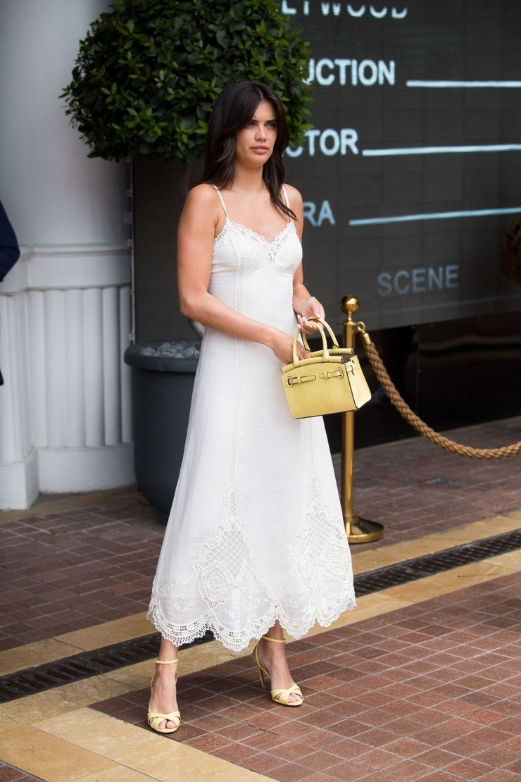 Sara Sampaio Sara Sampaio