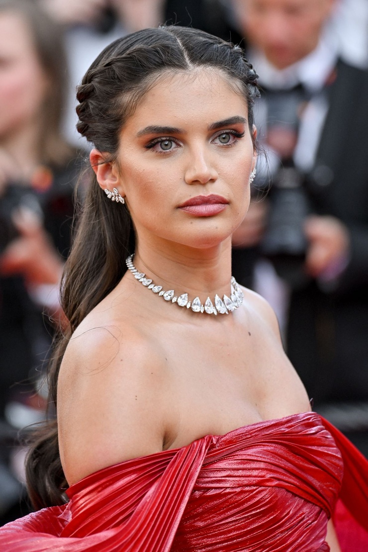 Sara Sampaio Sara Sampaio
