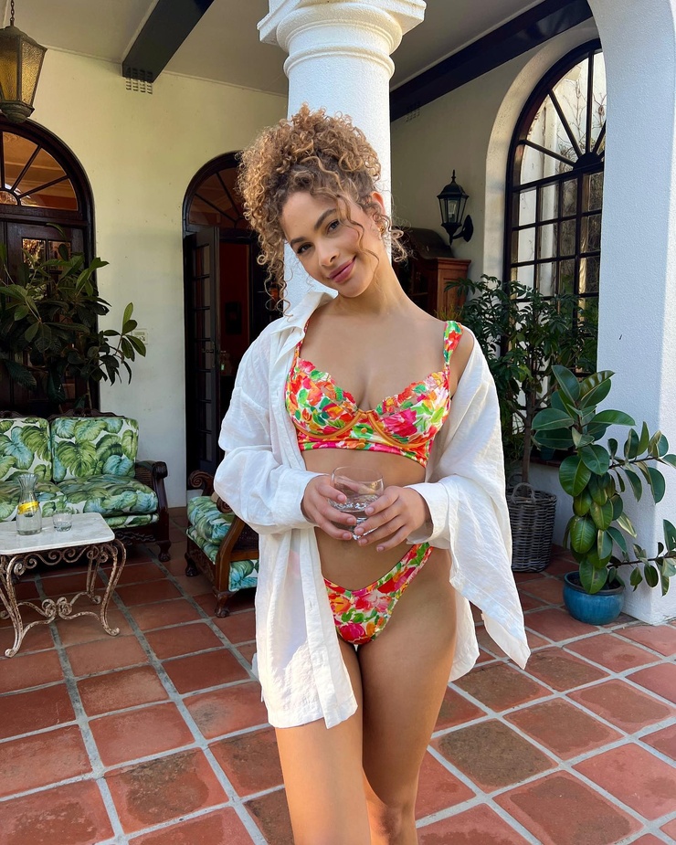 Camila Kendra