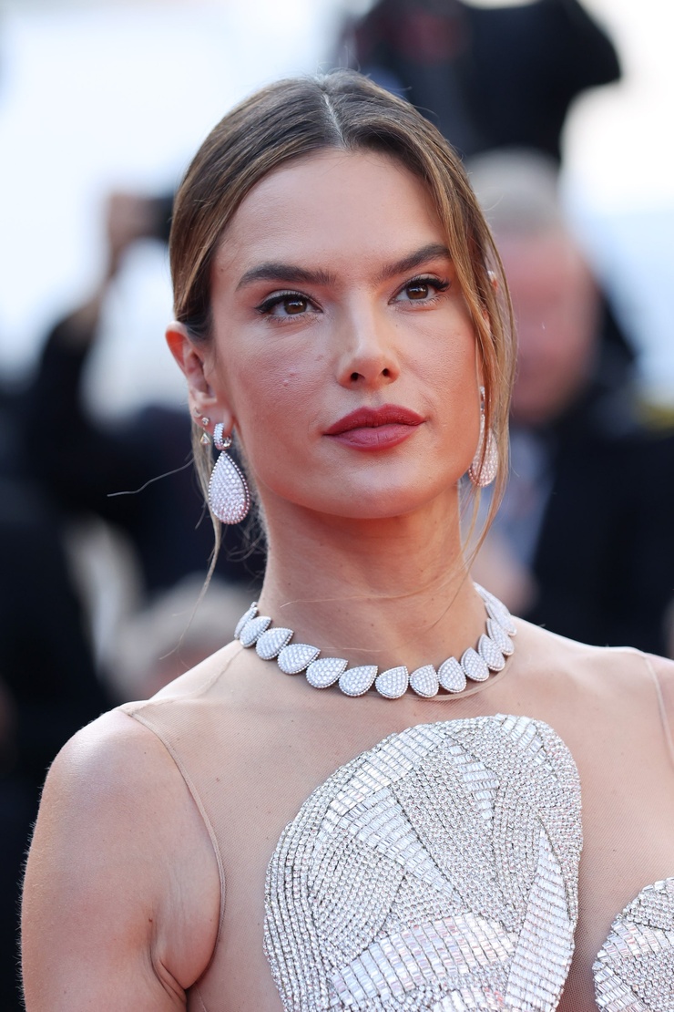 Alessandra Ambrosio Alessandra Ambrosio