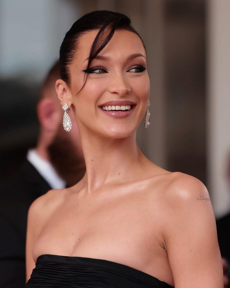 Bella Hadid Bella Hadid