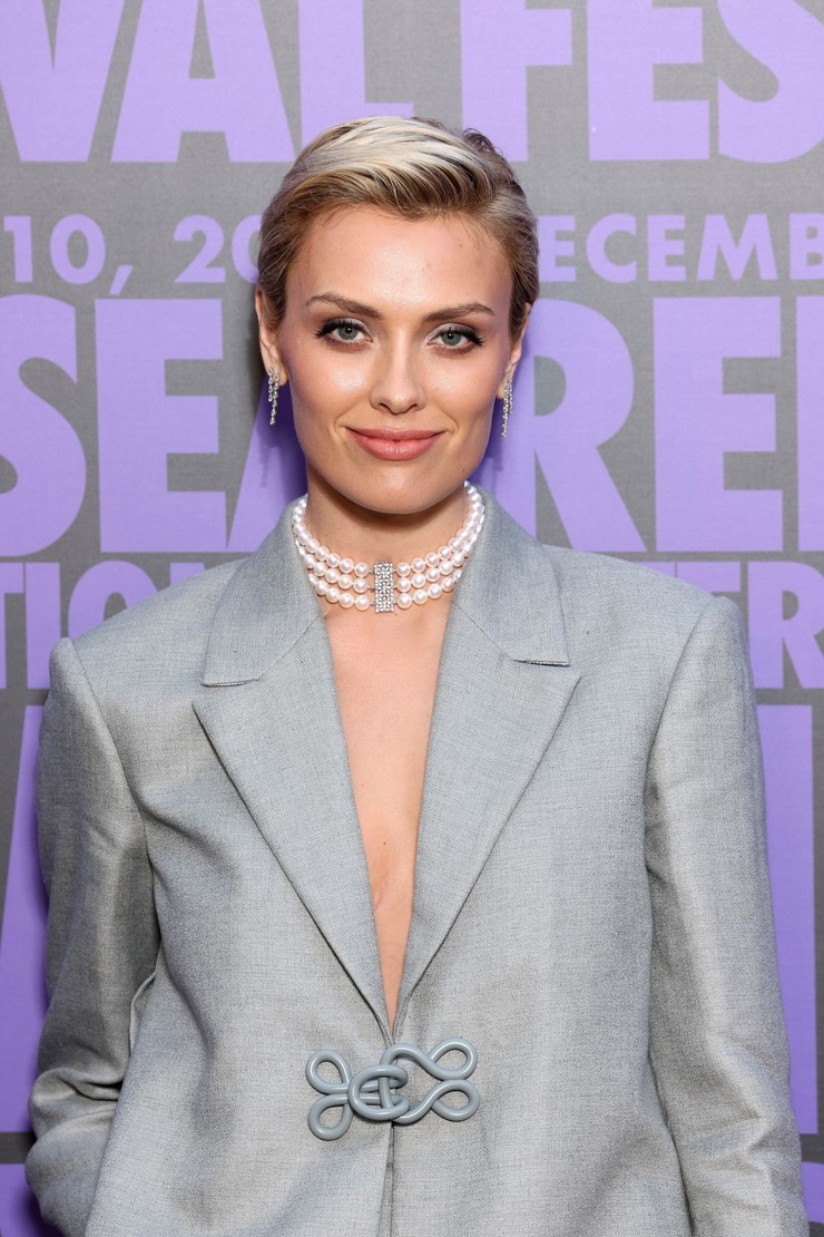 Wallis Day Wallis Day