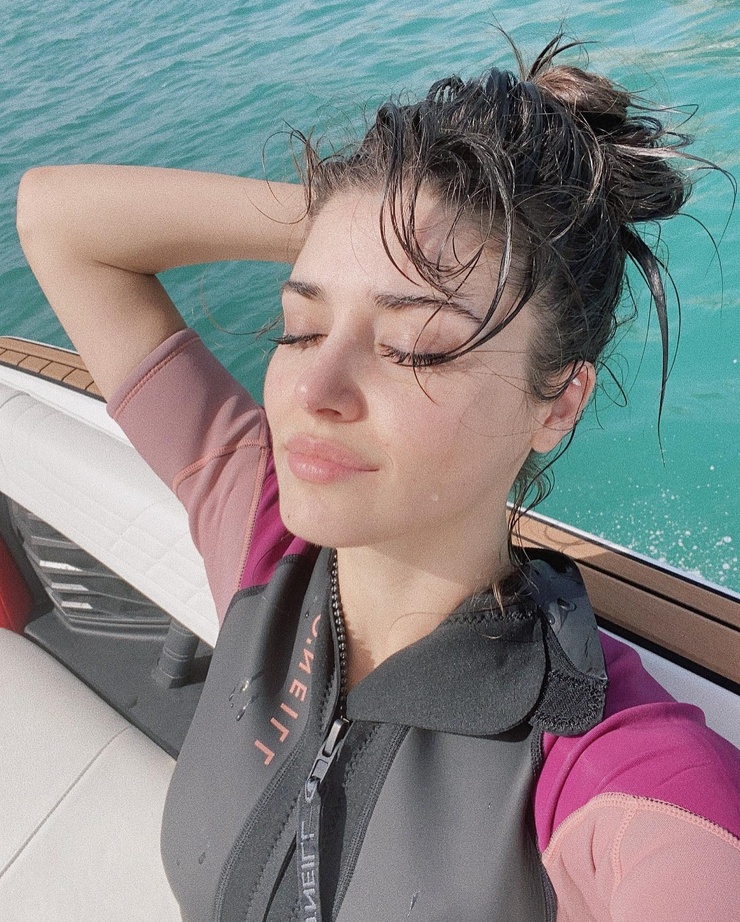 Hande Erçel Hande Erçel