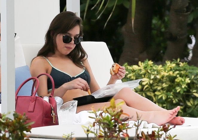 Hailee Steinfeld Hailee Steinfeld