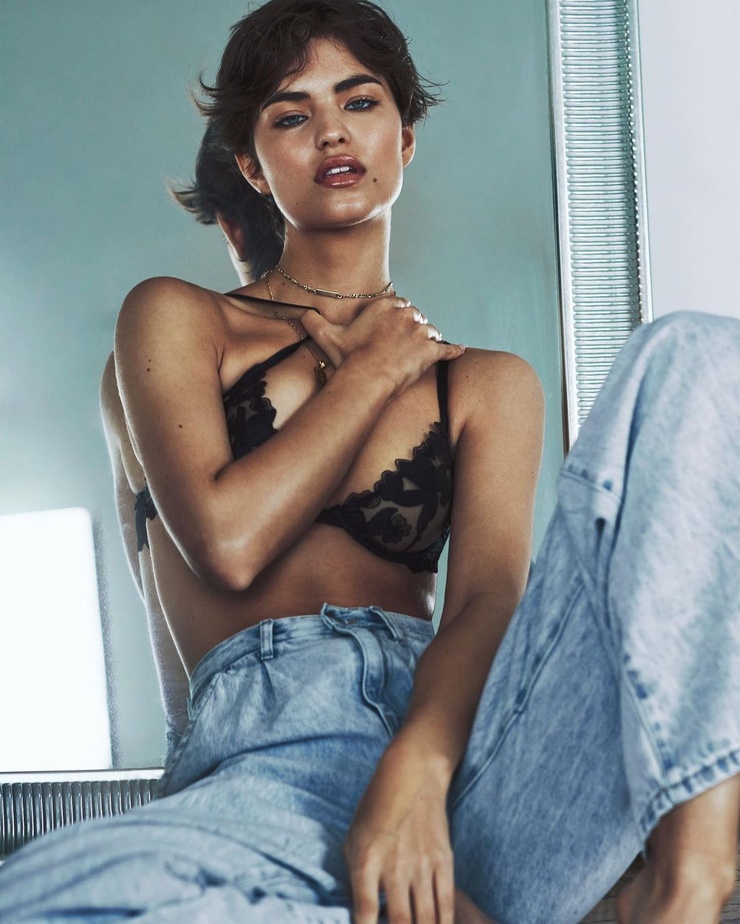 Robin Holzken Robin Holzken