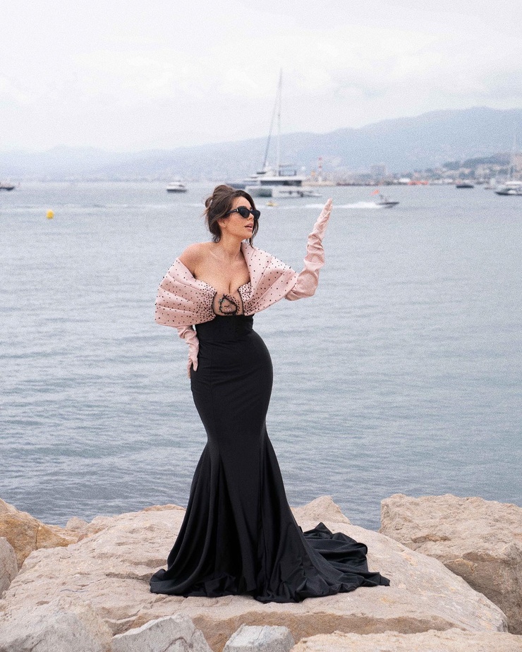 Nadine Mirada