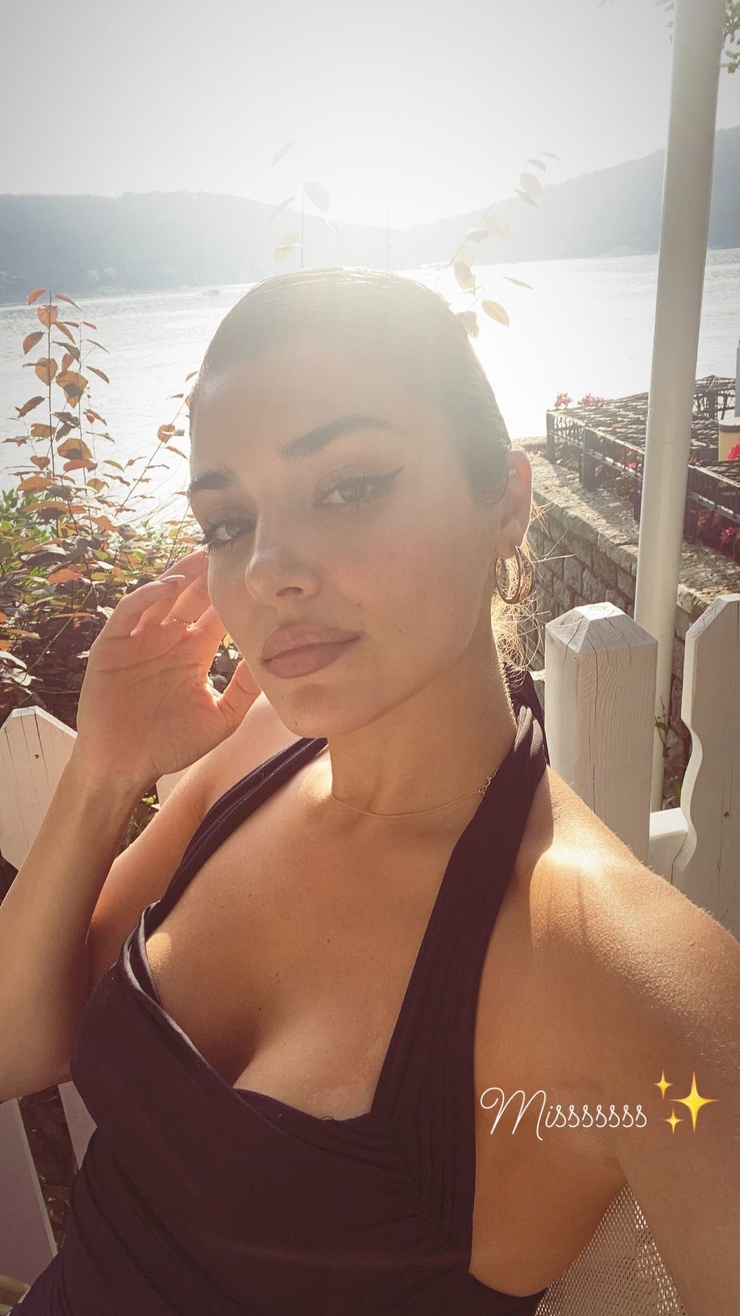 Hande Erçel Hande Erçel