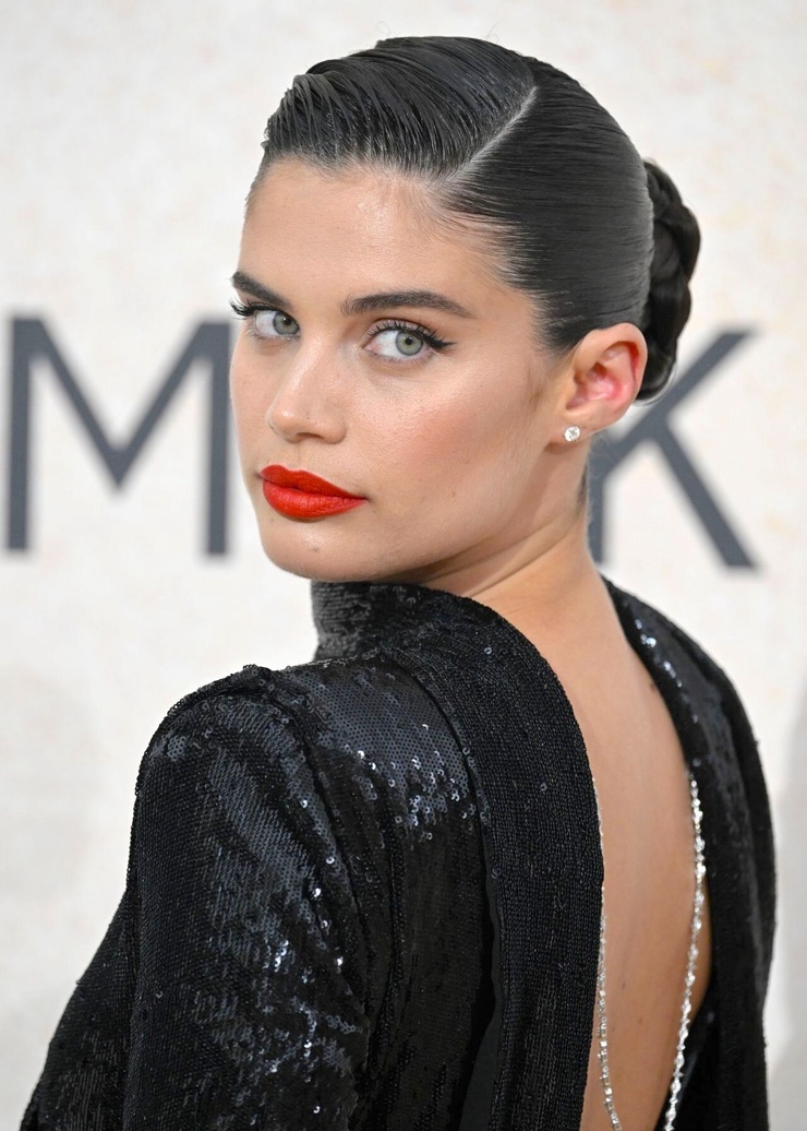 Sara Sampaio Sara Sampaio