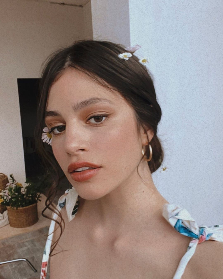 image-of-karina-pill