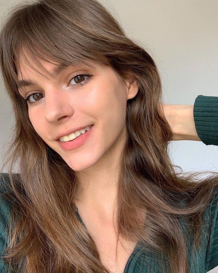 Karina Kurudzhy Karina Kurudzhy